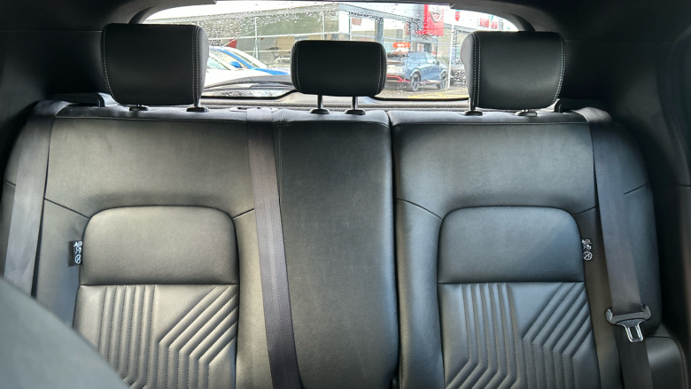 Nissan Juke 1.6 Hybrid Tekna 5dr Auto Hybrid Hatchback